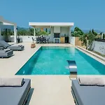 Valley View Villas, By Tk Premium *