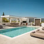 Valley View Villas, By Tk Premium Vila
